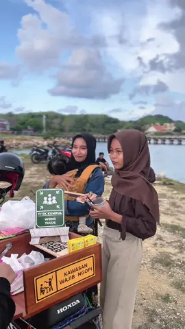 #promomakan1111  #grandkopikangean  #kangeansumenep  #pulaukangean  #kopisore 