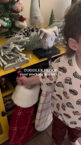 I’ve had these up for less than a week & can’t tell you how many times 🐝 has already pulled them down 😅 switched to these command strips to toddler proof! no ER visits in our future 👏🏻  #christmasdecor #toddlermom #stockingholder #babyproofing #momhack 