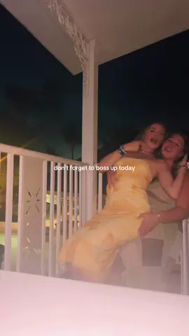 Bossing up in the DR #taylorswift  #wishlist #thelifeofashowgirl #dominicanrepublic #wlw