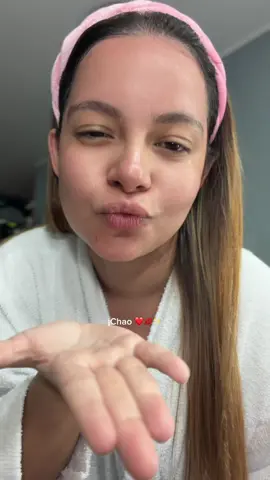 Un desmaquillante que se convierte en aceite y te quita hasta los malos pensamientos ? Si #cleansingbalm de Sofía Professional. #nomakeup #nicaragua🇳🇮 #skintok #skincare 