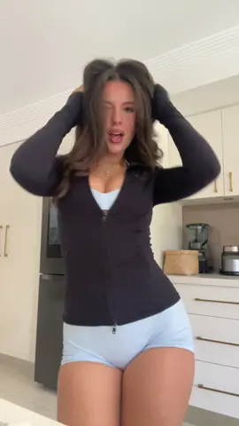 Bye bye queen #foruyou #gym #bulgaria #foryoupage #sabrinacarpenter 