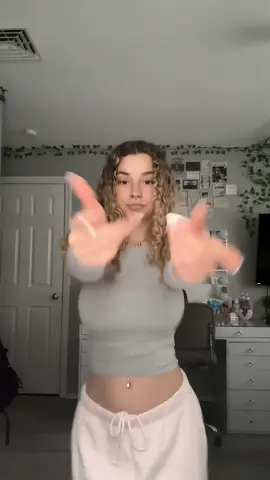 Texas sunset glow & that southern charm  Hair flip game STRONG. #TexasBeauty #SouthernBelle #HairFlip #SunsetAesthetic #CowgirlStyle