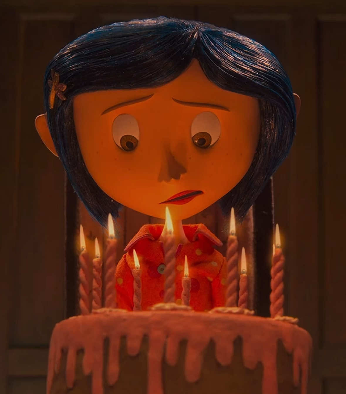 it was my birthday yesterday and i can confirm it does drive you crazy getting old!! #birthday #birthdaycake #birthdayedit #fyp #viral • scp : emscnpck | birthday edit ribs by lorde 