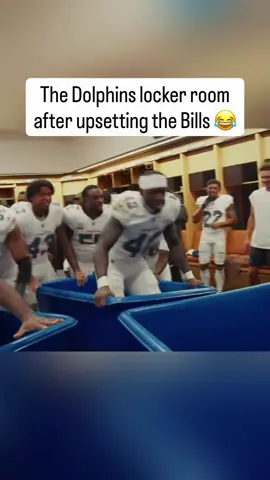 Dolphins were having fun 😂👏 (via @Miami Dolphins) #espnsocial #nfl #miami #dolphins 