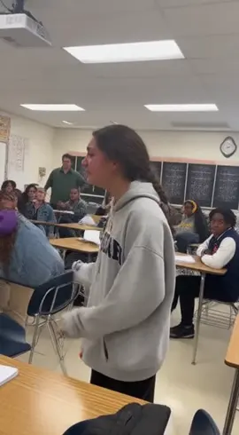 BREAKING: A high school student was suspended this week at Crestview High School in Tennessee, after breaking down in class — crying out to Yahweh and speaking about letting go and letting God. Classmates said the room went silent… and then several students began to pray with her. The school called it “a disruption.” 🙏 What do you think, was this chaos or calling?