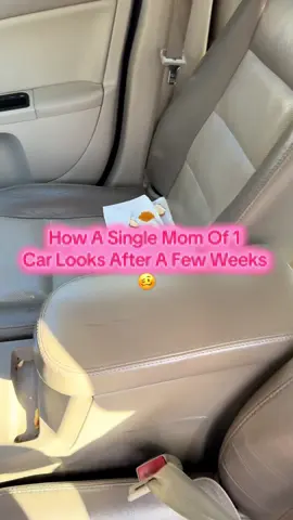 Single Boy Mom Of 1 Cleans Her FILTHY 🤢🚮 Car 🚗 #CarCleaning #DirtyCar #CleanWithMe 