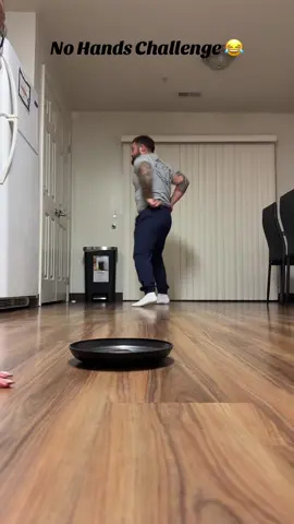 ‼️No Hands Challenge‼️ first attempt 😂😂😂😂 #couplestiktok #funnyvideo #fypシ゚viral #coupleschallenge 