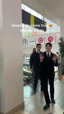 Kim Min-Kyu from Business Proposal in Skyview Mall today🤩❤️ AHHH I STILL CANT BELIEVE IT #businessproposal #kimminkyu #flushing #singlesday 
