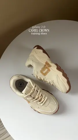 this new shoes from @CAMEL CROWN SHOP PH #camelcrown #shoes #trainingshoes #camelcrownshoes #sneakers 
