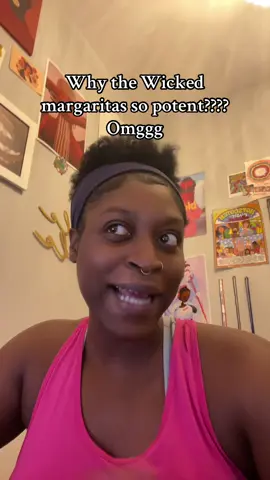 Is it just me orrrrrr 👀👀👀 #wicked #wickedmovie #wickedmargarita #chiliswicked #chilis 