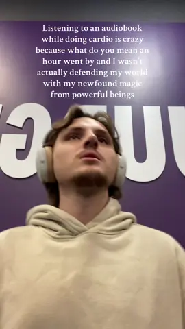 First time back in the gym after months it felt great btw! #books #bookish #audiobooks #BookTok #reading 