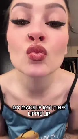 FAV LIP COMBO!! @NYX Professional Makeup 😍 PART 3 of my everyday makeup routine! #mysteryjewlerygirl #fyp #makeup #makeuptutorial #makeuproutineeveryday 