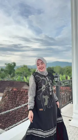 Nggak lelah, kalau tiap hari suguhin gamis baru buat bunda🫣🫣#trending #outfitideas#amandafashionbyrumahfaiz #viralditiktok 