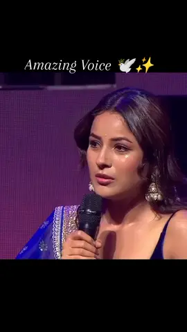 Amazing Voice 🕊️✨....... The little singerrr,...........