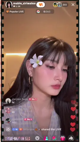 Mine Chaos Media Strikes Again . 😆 ❤️ #clairebell #minepeople #blejie #thesedamngls #thaigl 