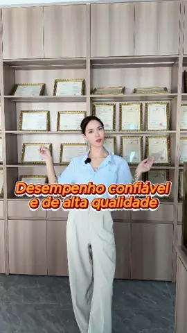 Diretamente da nossa fabrica para mostrar que as películas da CrystalArmor são a proteção perfeita para o seu celular! Nossas películas tem resistência 9 contra riscos e arranhões, tecnologia hidrofóbica e é super fácil de aplicar, zero preocupação com o alinhamento! Garanta já a sua 😚 #CrystalArmor #tecnologia #iphone #qualidade