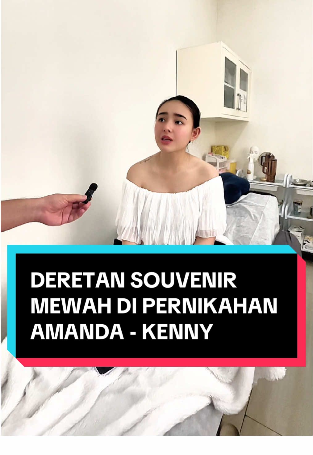 Membalas @qwertyui video terbaru udah ada kak. Masih kurang panjang atau cukup? @Amanda Manopo @Kenny Austin #amandamanopo #kennyaustin #fyp #pernikahan #souvenir 