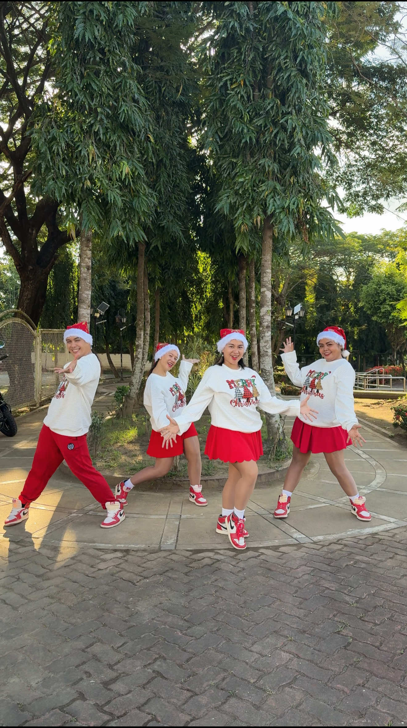 PRETTY LITTLE BABY - Christmas Special | Christmas Dance | #fyp | #fypシ゚ | #fypp | #fypツ | #foryoupage 