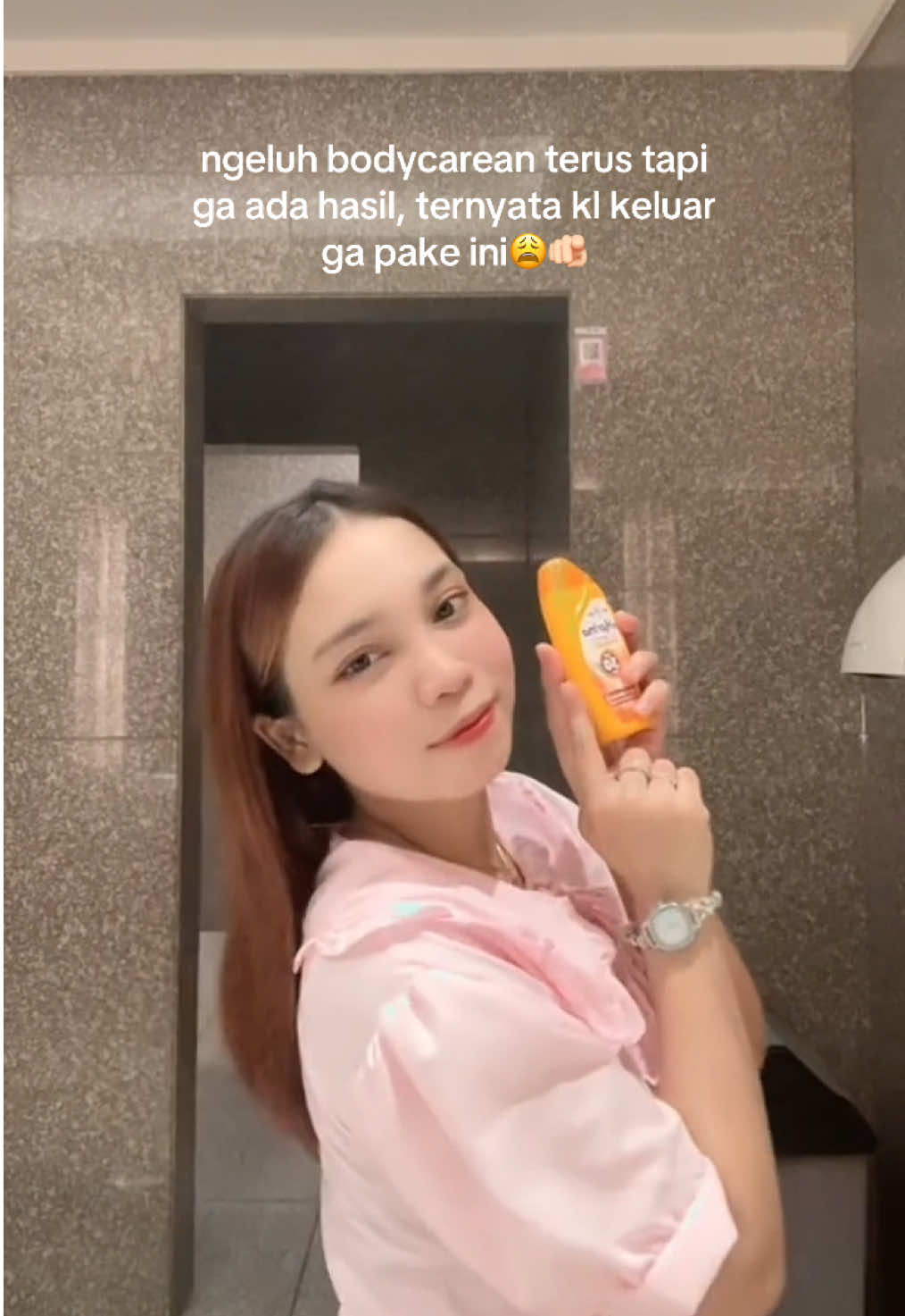 wajib pake ini kl siang #sunblock #marinasunblock #marina 