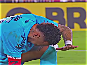 নেইমার পুরাই আগুন খেলতাছে ☠️🥱 #neymar #santos #football #foryoupage #urbappi 