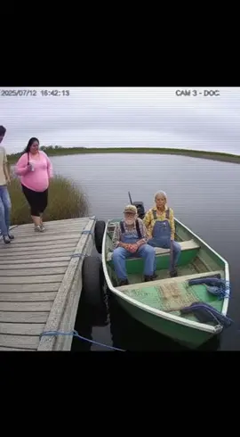 We don’t need Free Willy on board. 🐋 #boat #boating #fyp #trending #viral 