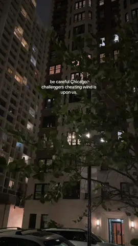 stay home with your loved ones and don’t try to visit Paris #chicago #wind #challengers #cheating #zendaya 