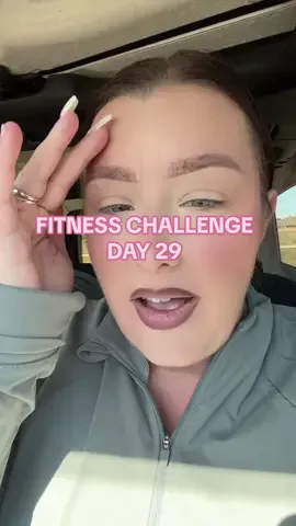 Day 29 of 30 day fitness challenge !! Whose doing this with me ?? #Fitness #FitTok #hotmomclub #hotmomwalkoutfit #hotmomwalk 