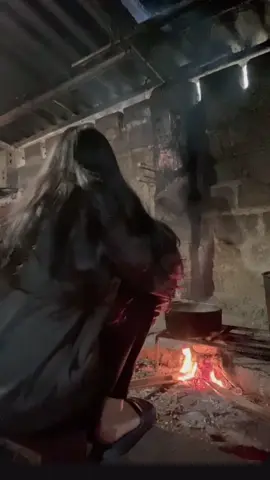 Nấu cơm bếp củi vẫn ngon nhứt🙂#xh #xhuong #xhtiktok 