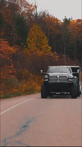 #trucktok #fyp #bluecollar #scenery #morganwallen 