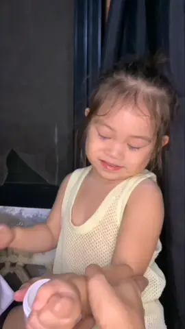 Kamay Ni Nanay Massage Oil and Baby Balm For Babies! Free Sample From @kamayninanayph  #kamayninanay #fyp #creatorsearchinsight #trending #affiliatemarketing 