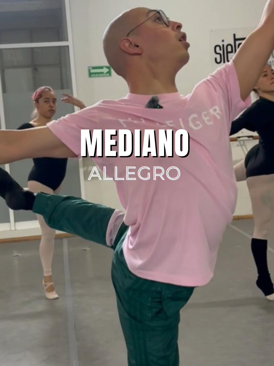 Mediano Allegro 🥳👏🏾 #jumps #balletjumps #allegro #grandallegro #petitallegro