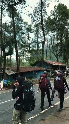 rombongan bukan open trip🤩#arjunowelirang #foryou 