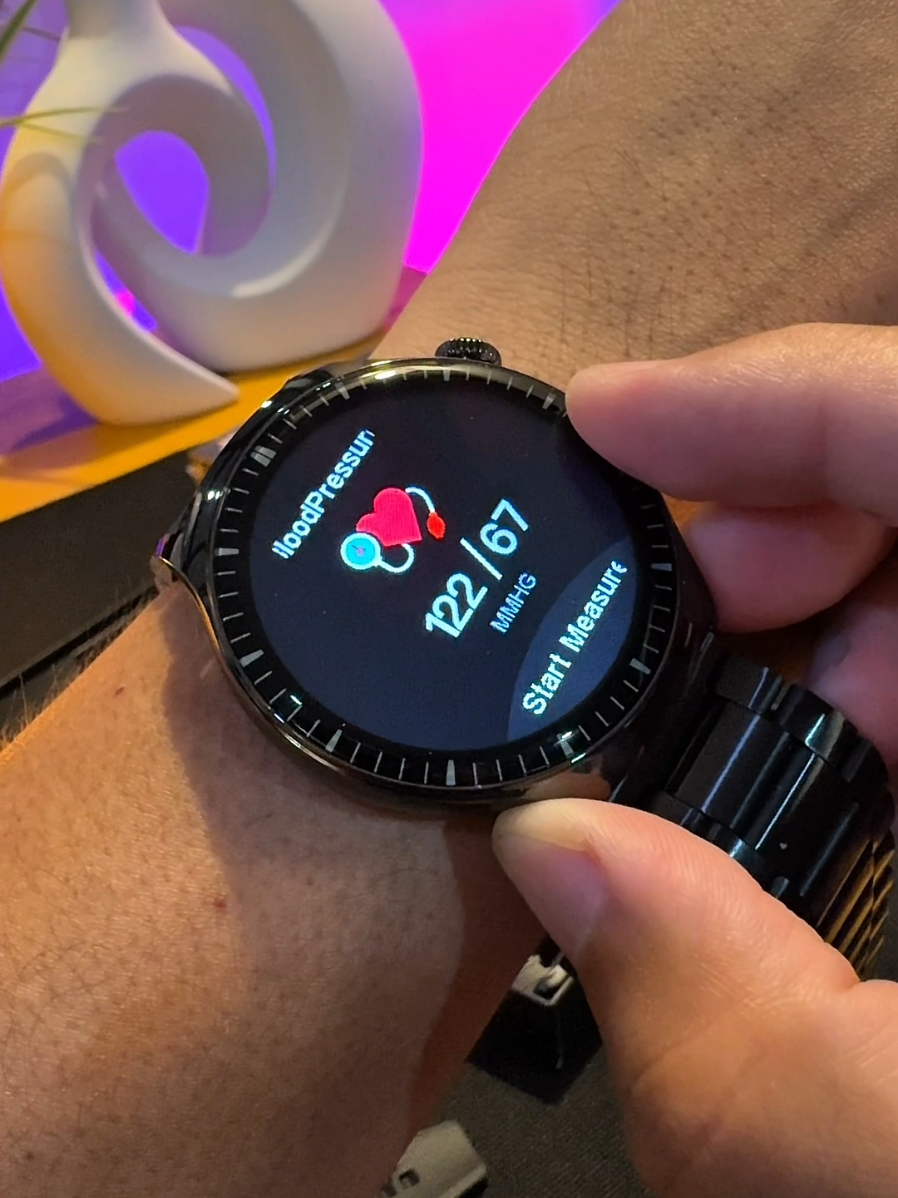 mas lamang pa.. #jiditech #smartwatch #watch5 #affordable #branded 