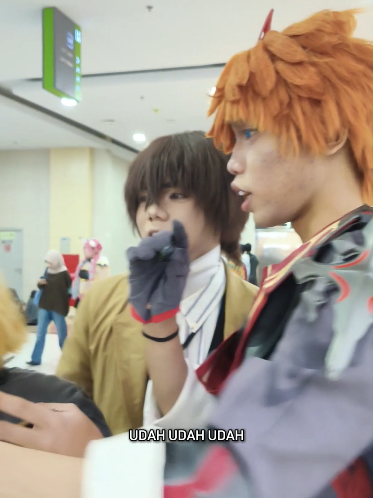 Ini Apa Sih #dazai #dazaicosplay #bungoustraydogs #childe #childecosplay #GenshinImpact #cosplay #fypシ゚ #anime #animequest2025 #teamasamlambunk