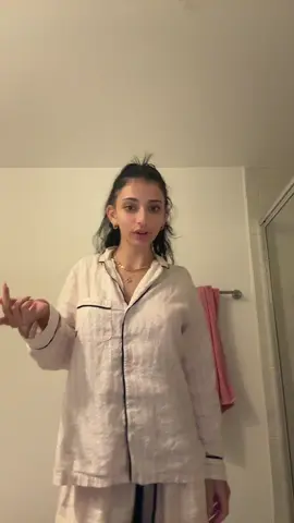 my bangs make me look like I’ve been electrocuted 💔