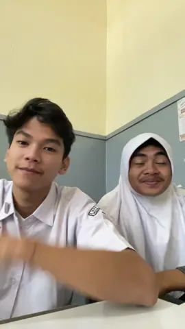 atas bawah cantikkk aahhhh @user34288487384 @Tenxi @jemsii #hoRRReg #atasbawahcantik #ahh #fyp 