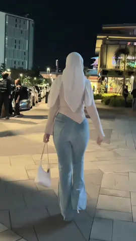 jangan galau kita kan penjahatnya *kata dia*