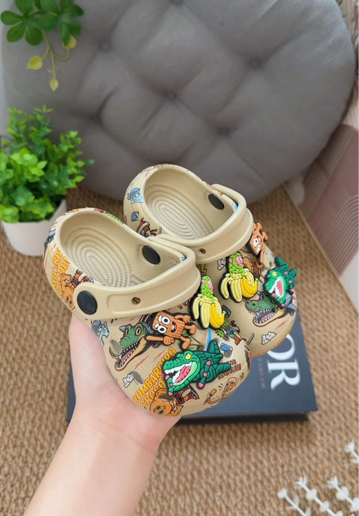 Dép sục cho bé #depsuc #depchobe #depxinh #giaydeptreem #tiemgiaycuanang 