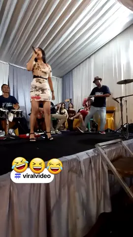 Menghiburmu Terhibur Akupun Terhibur 🙏😊 #tiktok  #video #trending #ngakak #viral 