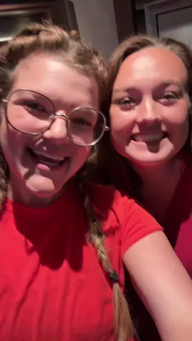 Night 1 off to a good start with Cagney’s!!! @Norwegian Cruise Line #NCLPartner #CruiseNorwegian #NCLMembersCruise #LatitudesRewards 