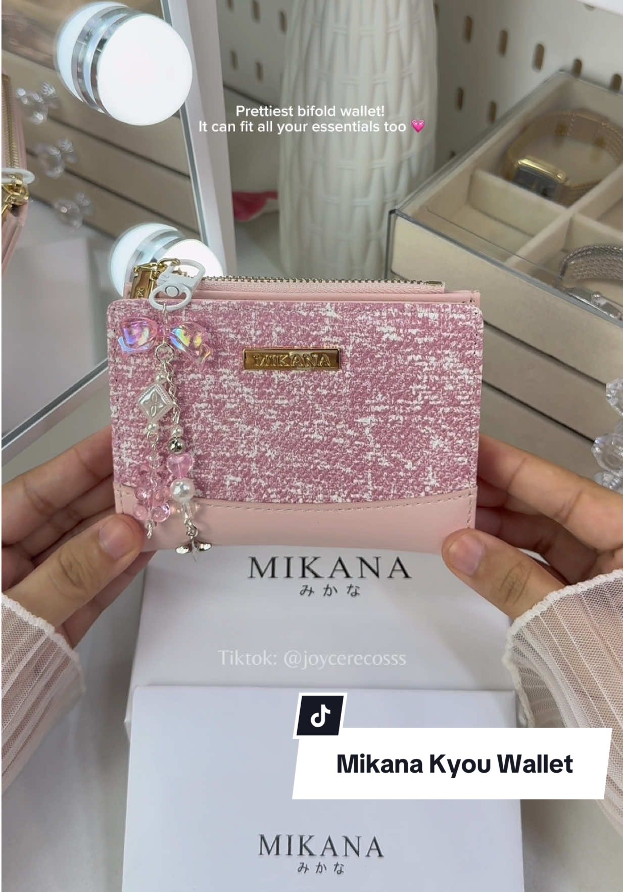 Part 6 | Prettiest bifold compact wallet from Mikana. Quality and packaging though, ganda! 💗 #mikanawallet #walletforwomen #walletrecommendation #bifoldwallet #compactwallet 