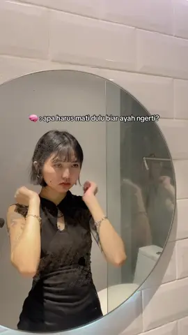 seengganya kalo gk mau ngedenger kesedihan sansan, jangan di bentak.