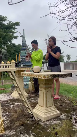 วันหยุดคือหัวหมุน #พี่ลูกชิ้น #สาวอ่างทอง 