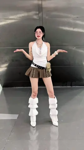 Hẹn hò mà hong iu (đã có bảo hộ rùi nha tiktok ui) dc:@Lùn mà cháy 🔥 @𝐻𝑜𝑎̀𝑛𝑔 𝐷𝑎̂𝑢🍓  #lyynzyy #trending #xuhuongtiktok  @KILL SYSTEM 