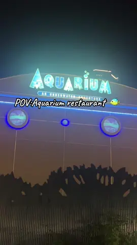 Aquarium restaurant 🐟 #fyp #aquarium #restaurant #foryoupage #viral 