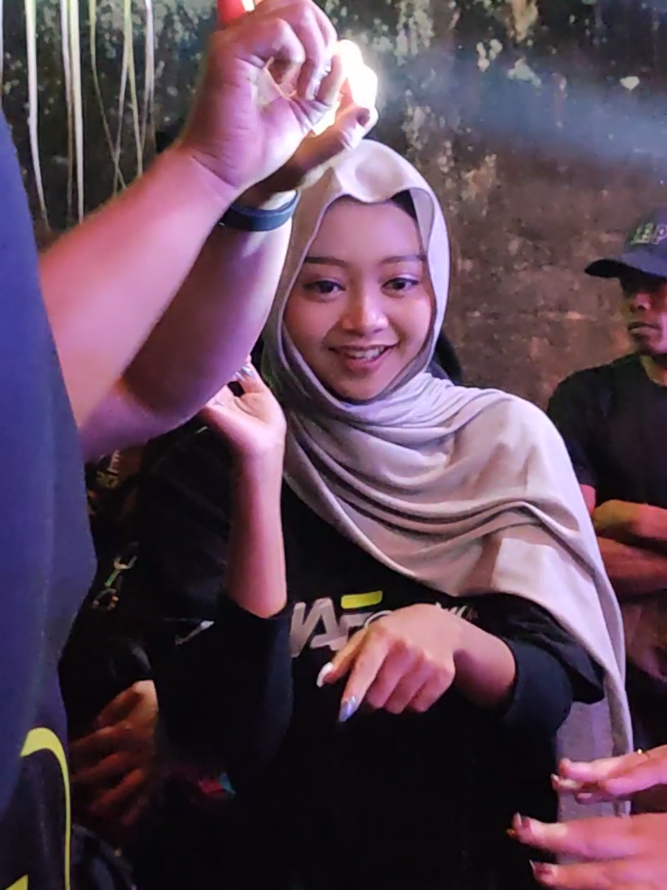 anggota mau lapor ketua ada peserta cantik & manis, ketua 🤭 karnaval sidomulyo Silo jember #karnavalsidomulyosilo #jember24jam #karnavaljember #fyp #brewog_audio 