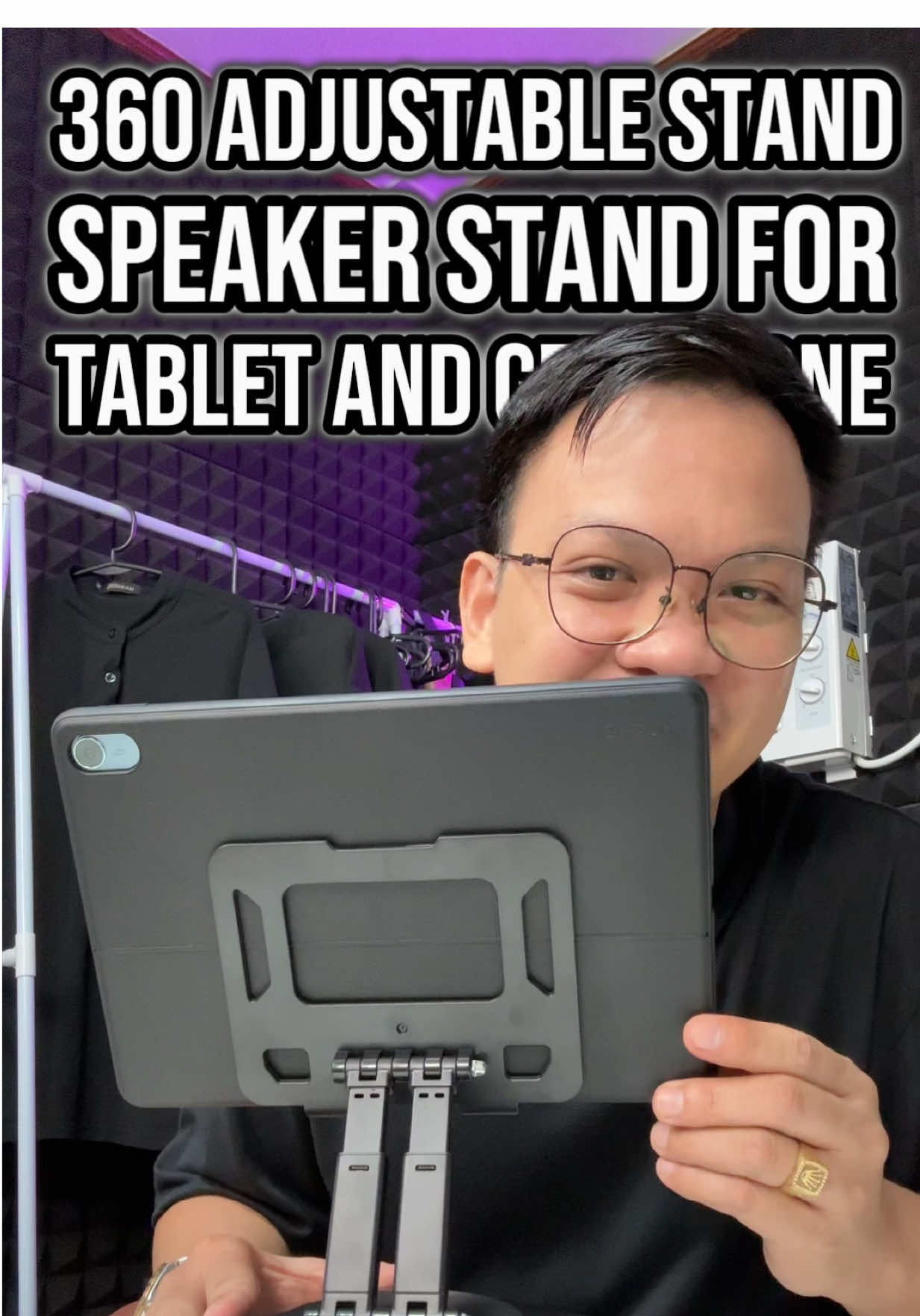 Sa unang tingin talaga mukha syang mamahalin! 😁 Kanazawa 360° Rotating Bluetooth Speaker Bracket | 2-in-1 Phone/Tablet Stand with Built-in Speaker and Charging Function  #KanazawaSpeaker #BluetoothSpeakerPH #DeskSetupPH #AffordableFinds #techessentials 