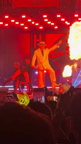 Beat lửa nào qua nổi anh Long =)))) #gdragon #gd #fyp #xuhuong #tiktok 