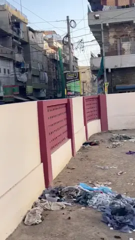 BHAGNY KA ANDAZ DEKHAIN