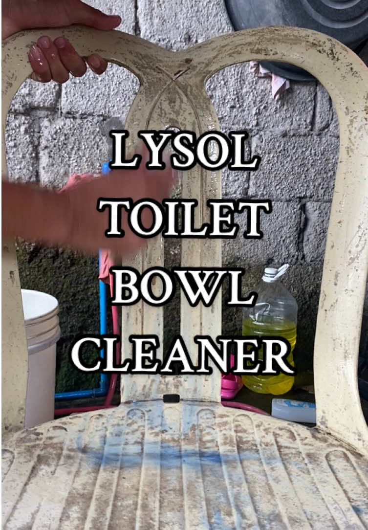 Lysol Toilet Bowl Cleaner may 10x cleaning power at 99% na kaya patayin ang mga viruses, germs and bacteria. Check out na. #Lysol #lysoltoiletbowlcleaner #toiletbowlcleaner #toiletcleaner #lysolph 